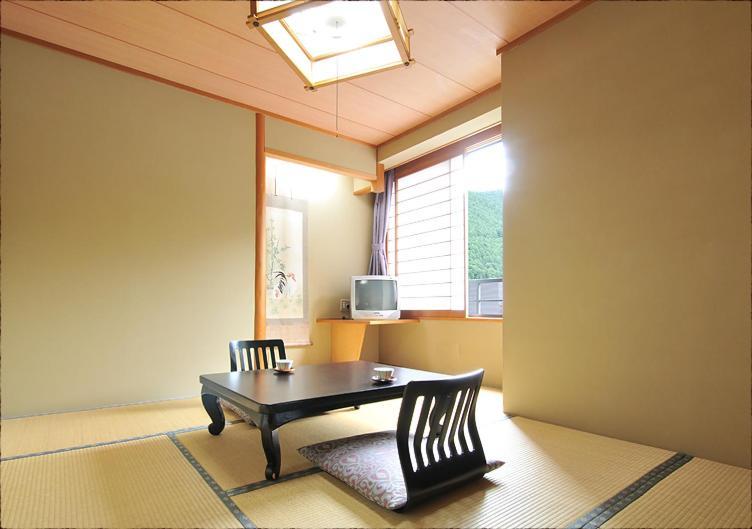 Hotel Bouzantei Kotobuki Ueda Camera foto