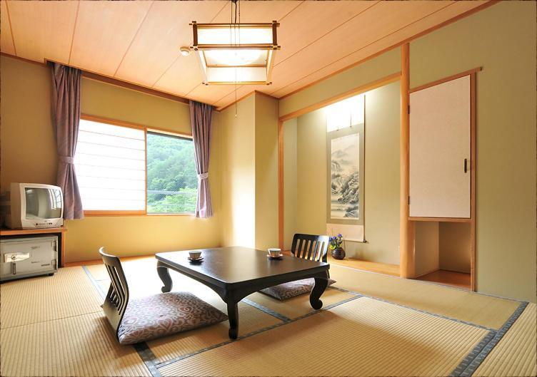 Hotel Bouzantei Kotobuki Ueda Esterno foto